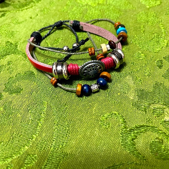 *NEW**Bohemian inspired bracelet, unisex style - Picture 3 of 5